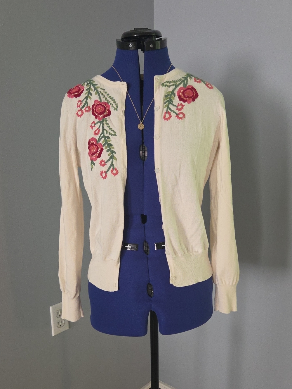 Madison Studio Cream Cardigan with Red Floral Embroidery